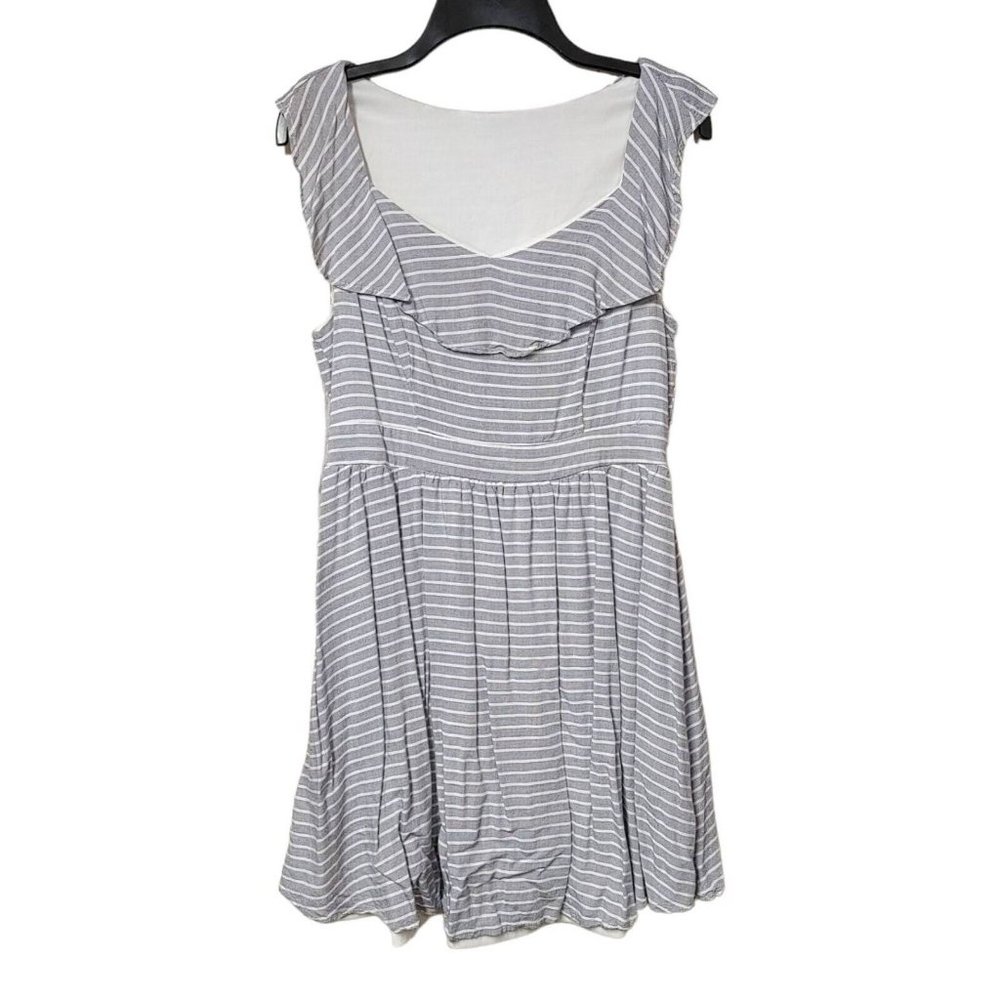 Altar'd State Women's Dress Size Medium Gray White Striped